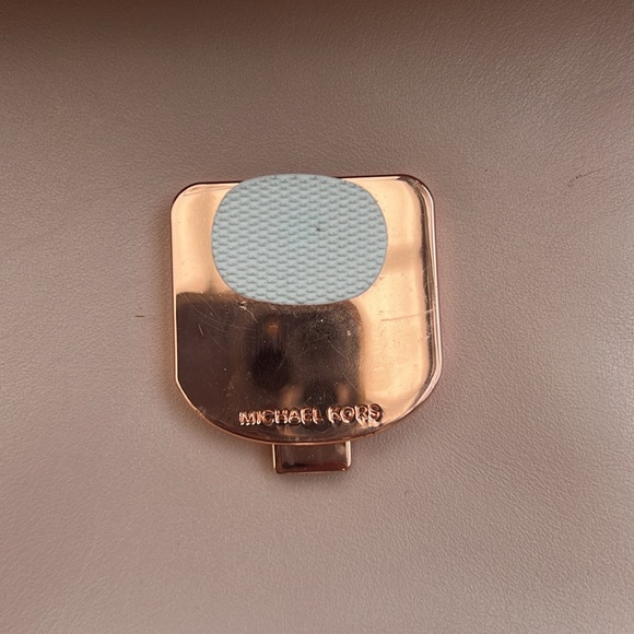 Michael Kors • Soft pink Shoulder Bag - Picture 6 of 7